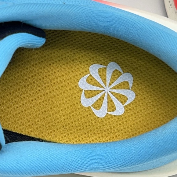 Nike Quest 6 Baltic Running Shoes Sneakers Men\'s 12 Blue Crimson FD6033-400 NWOB main image 4